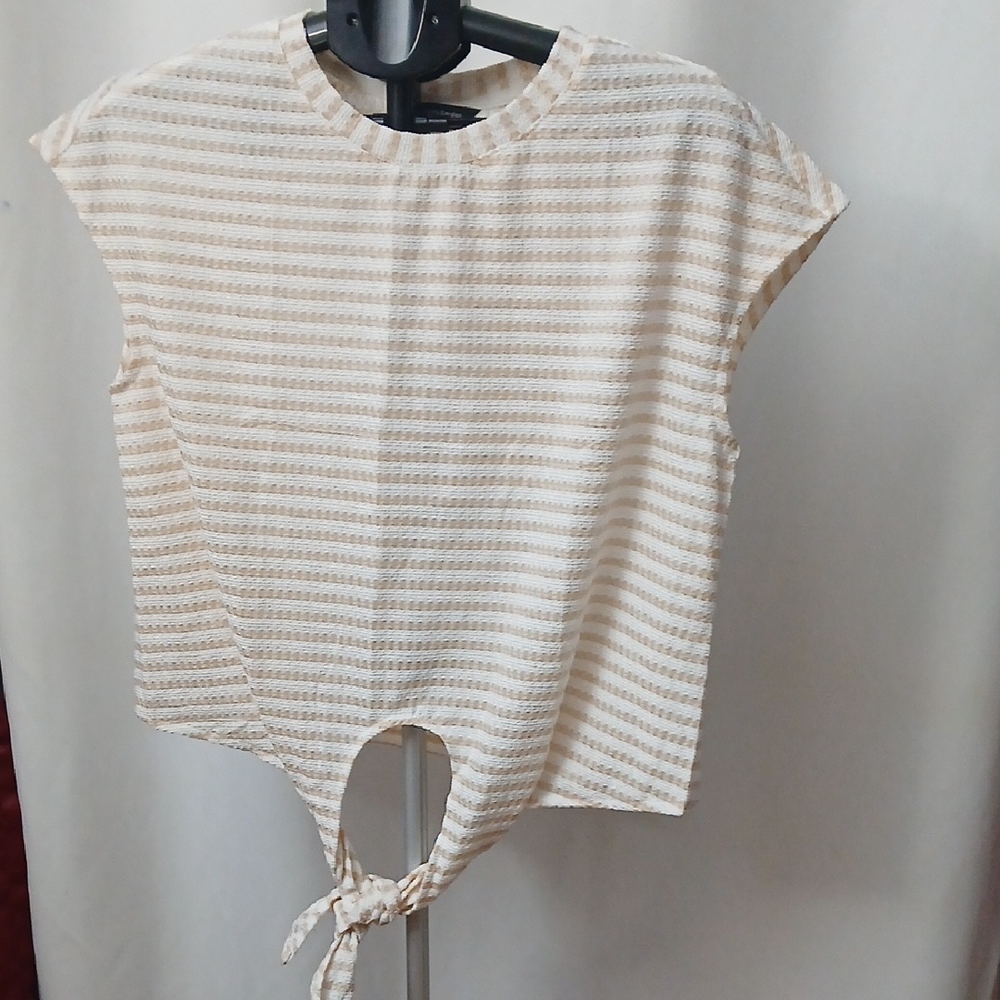 Elegant Cream Striped Tie-Front Blouse